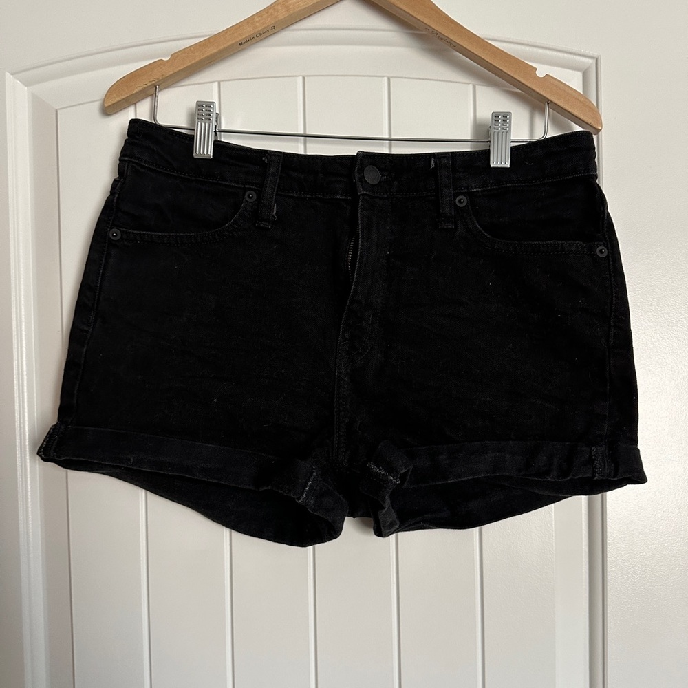 Black jean shorts